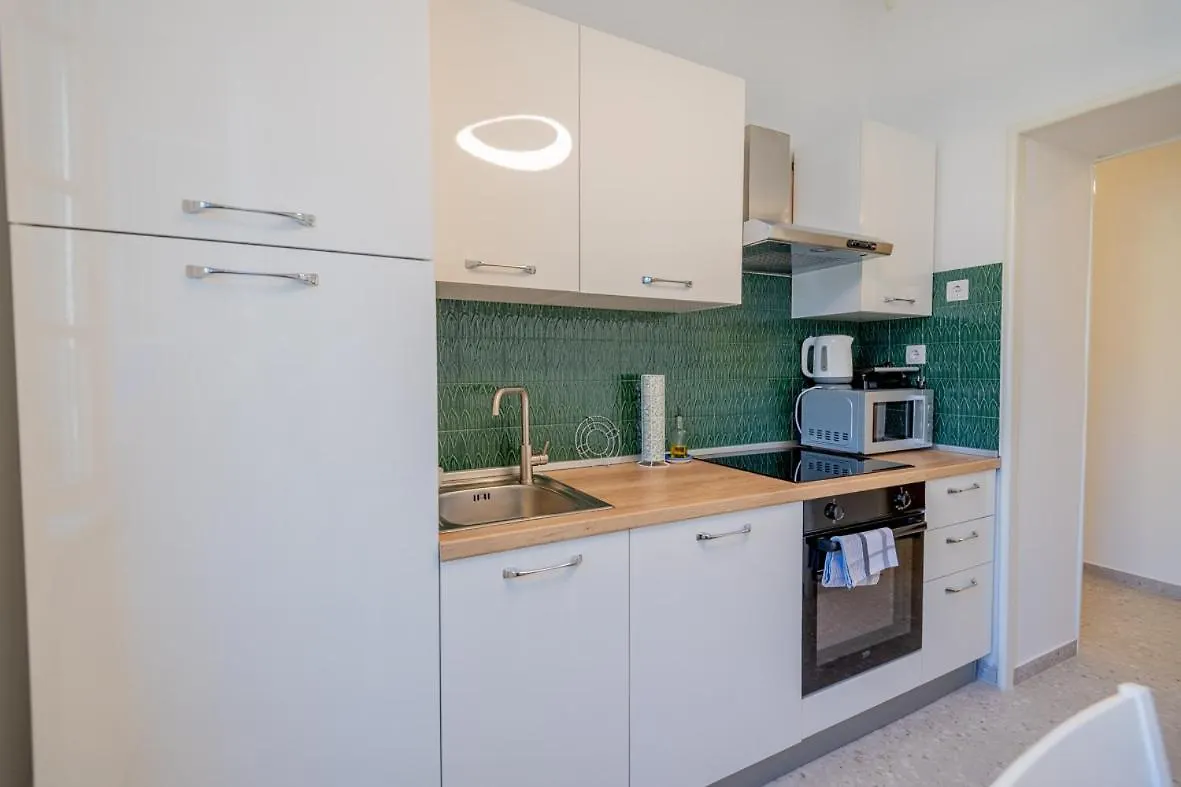 Eta - Apartman U Centru Grada 0*, Pula Croatia